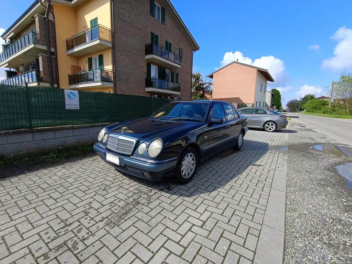 Mercedes-Benz E 250 E 250 DIESEL Blu/Azzurro - 1