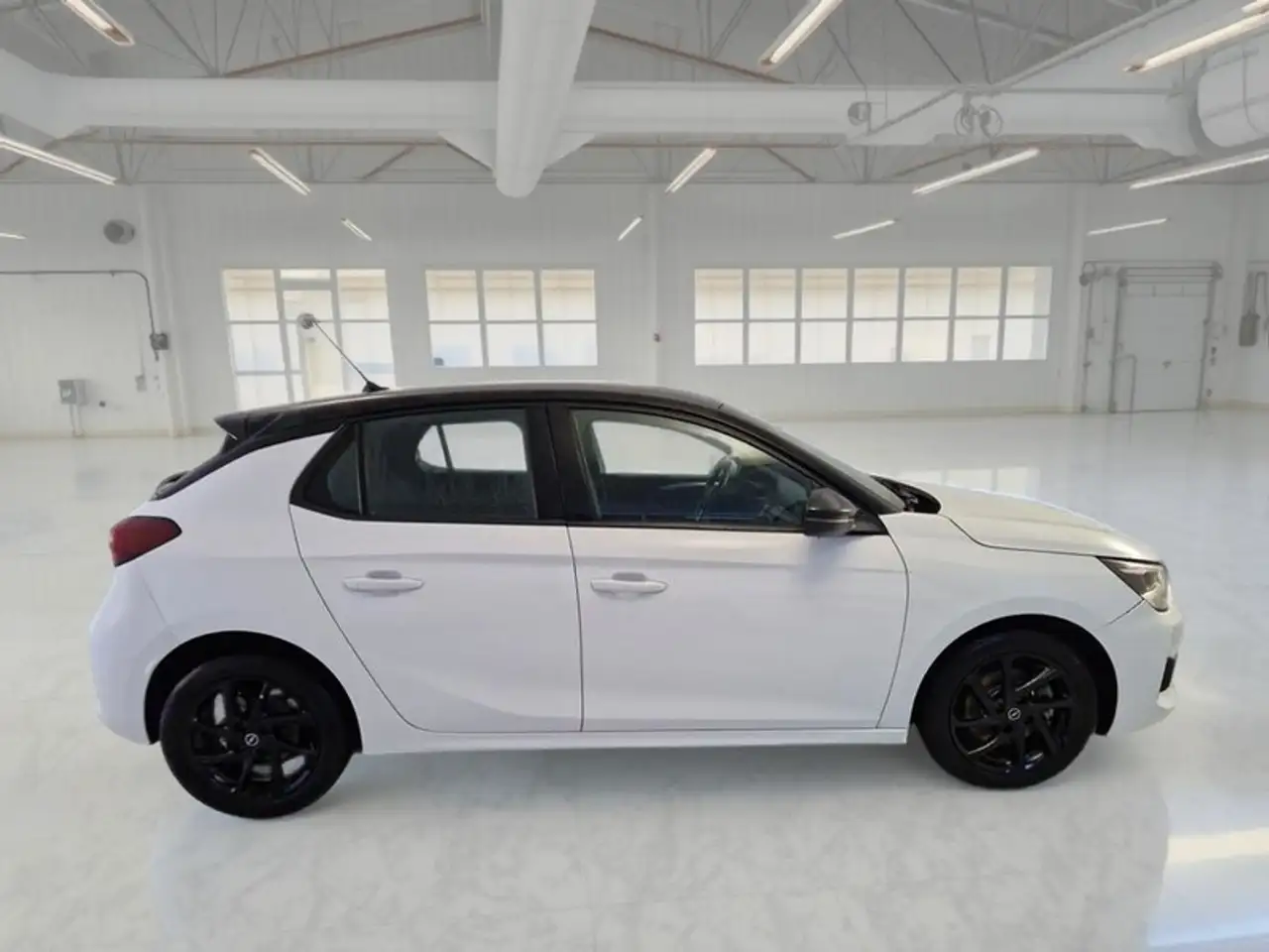Opel Corsa 1.5 100 CV DIESEL GS LINE MT6 5 PORTE BERLINA 3