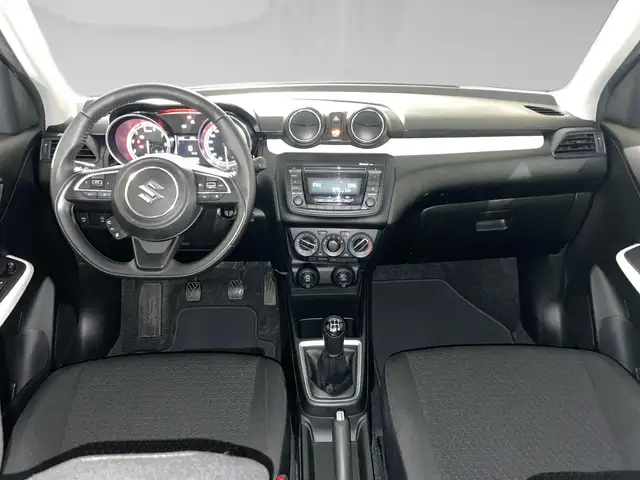Suzuki Swift view 5