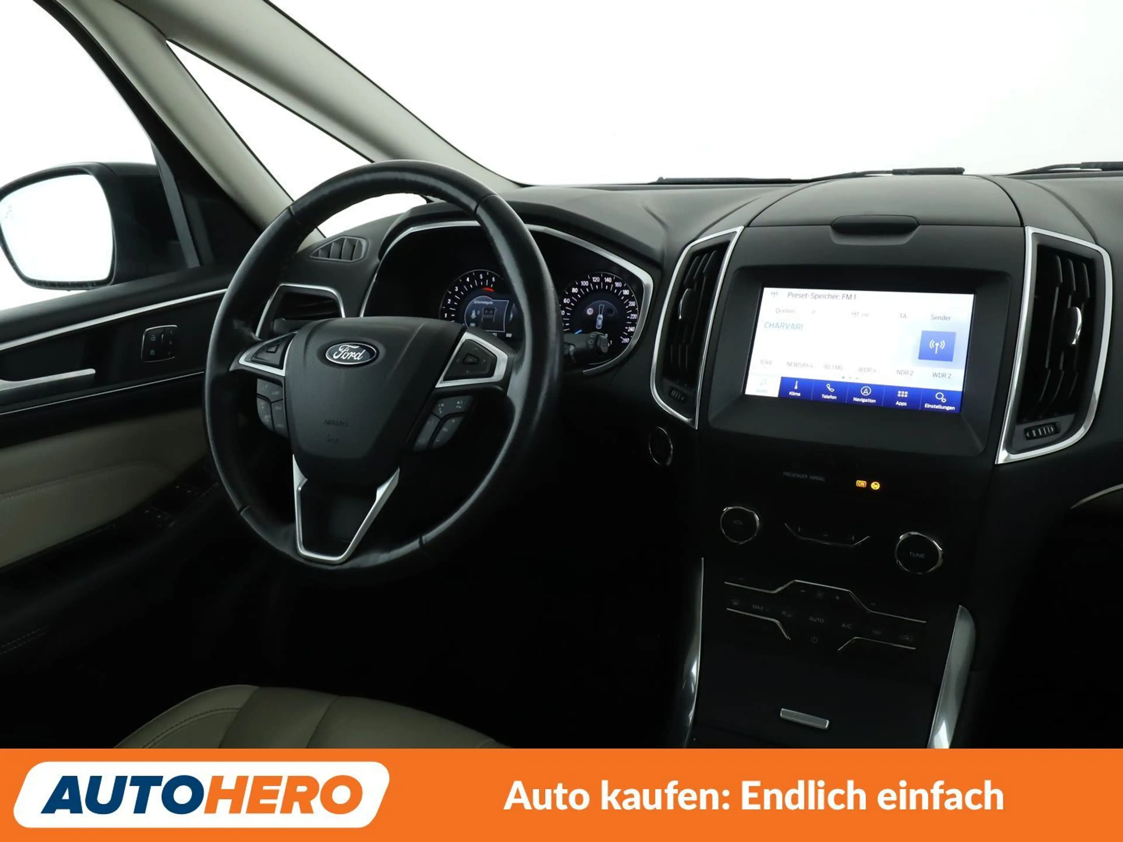 Ford S-Max 2.0 TDCi EcoBlue Titanium — photo 13