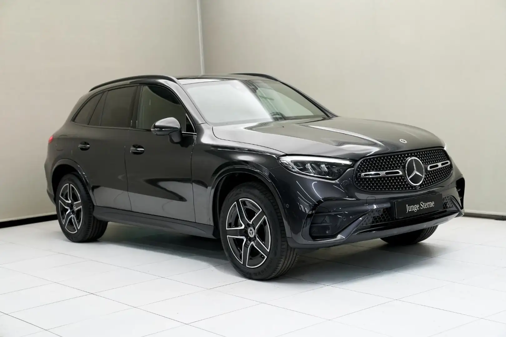 Mercedes-Benz GLC 220 d 4MATIC ACC Sport S-Sitz Night LM Grau - 2