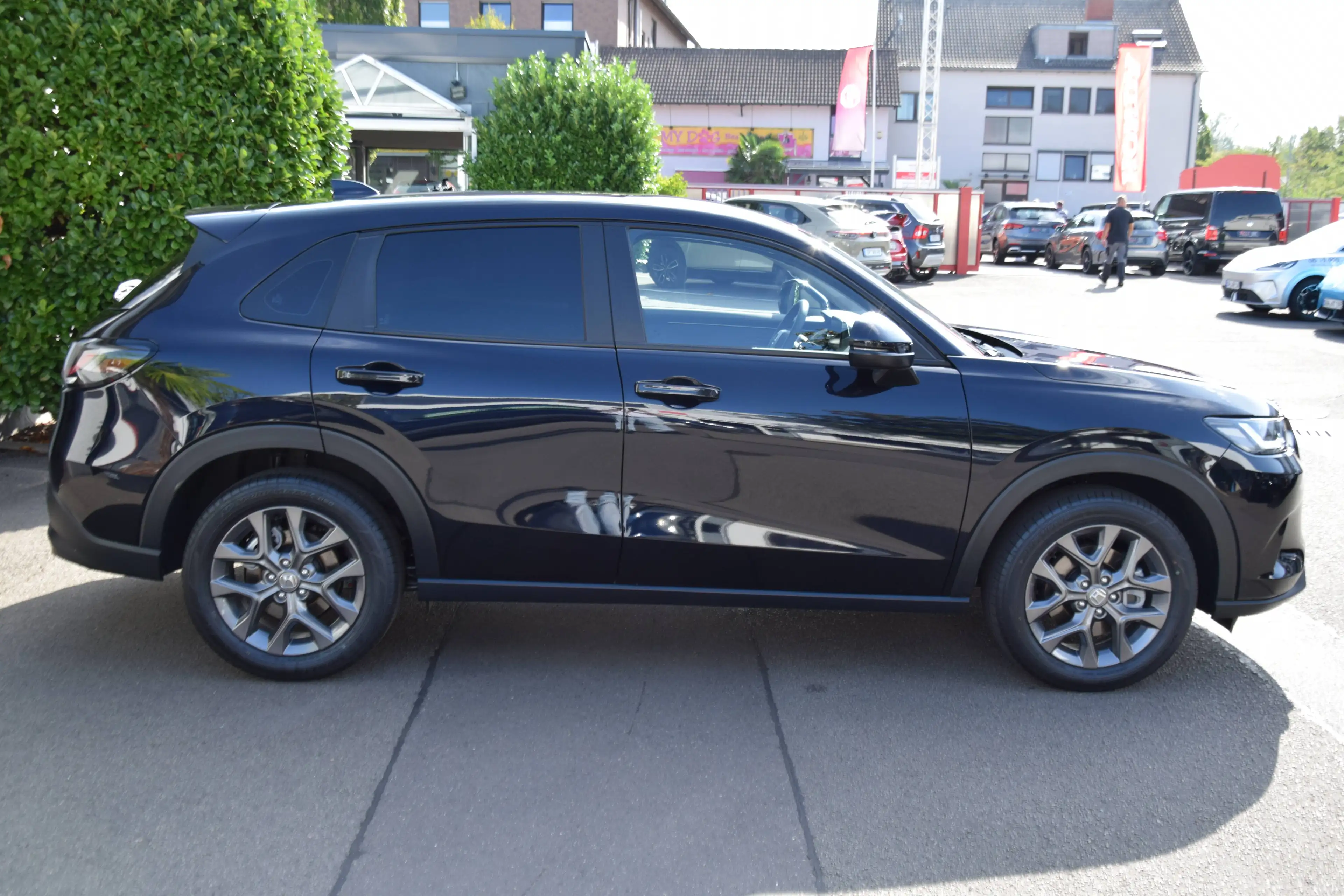 Honda ZR-V ZR-V e:HEV 2.0 i-MMD Hybrid Elegance — photo 6