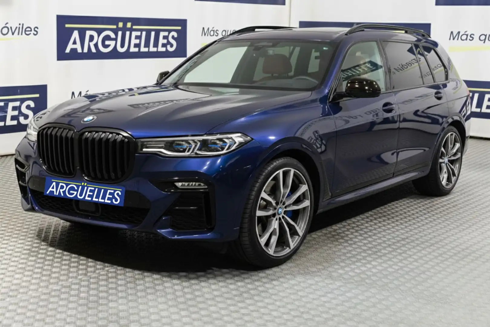 BMW X7 M50iA Blauw - 1