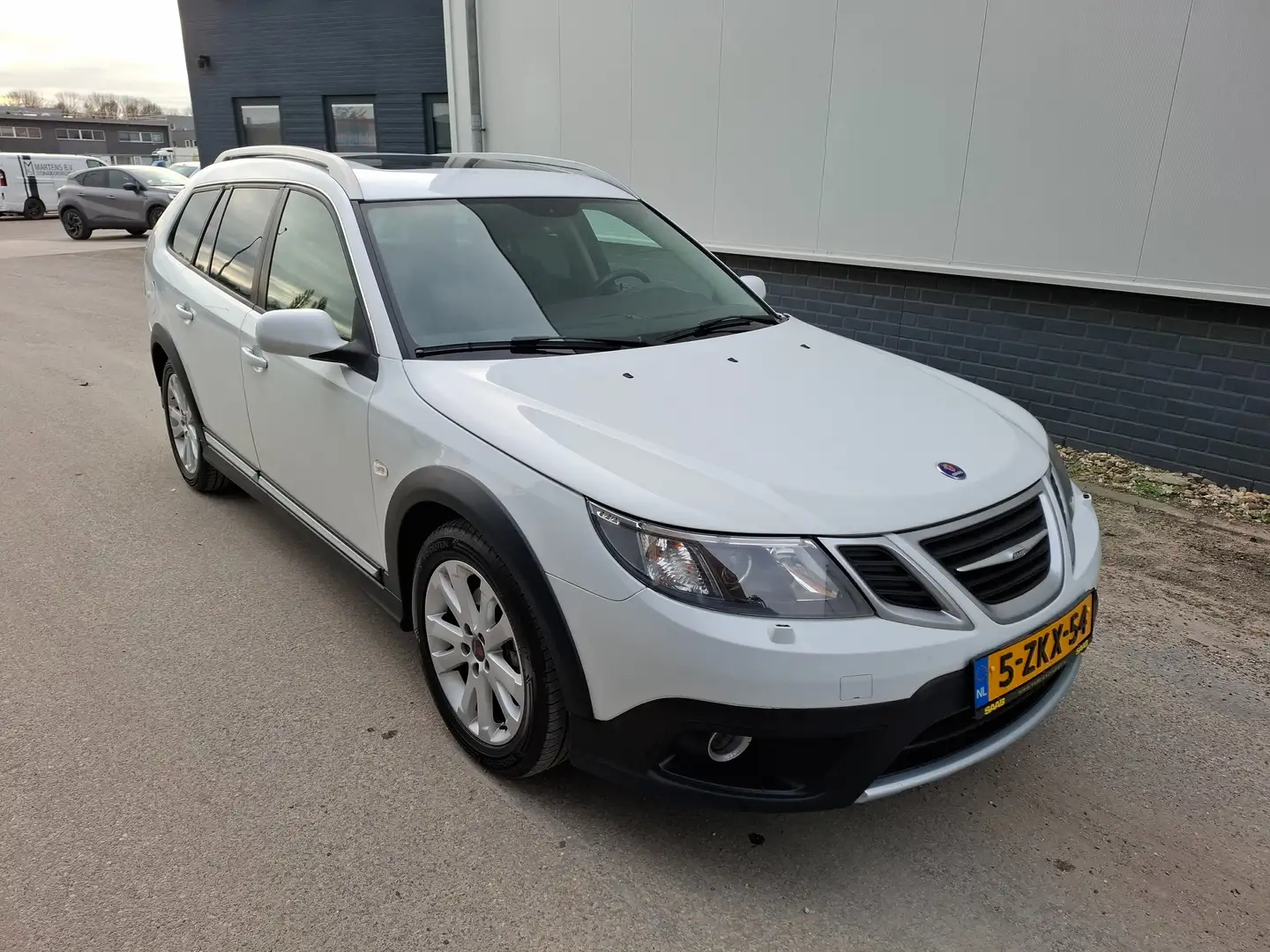 Saab 9-3 9,3X 2.0 biopower Aero XWD Biały - 2