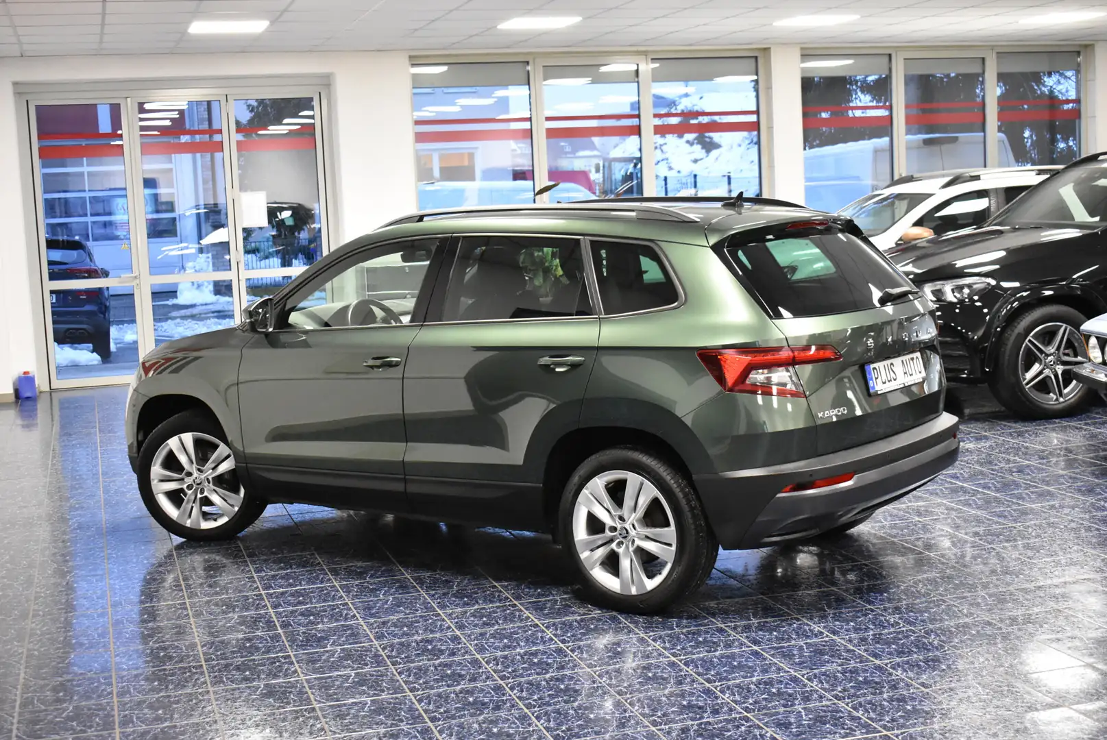 Skoda Karoq 2.0 TDI Style Navi LED Panoram Temp Kamera Vert - 2