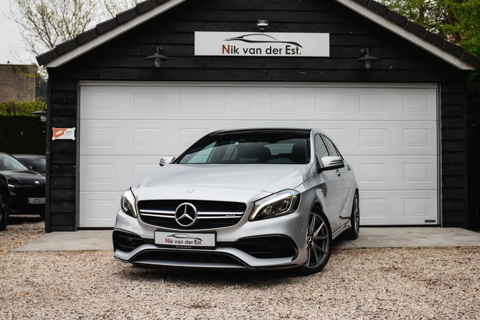 Mercedes-Benz A 45 AMG 4MATIC-Pano-Led-H&K-Stoelverwarming Stříbrná - 1