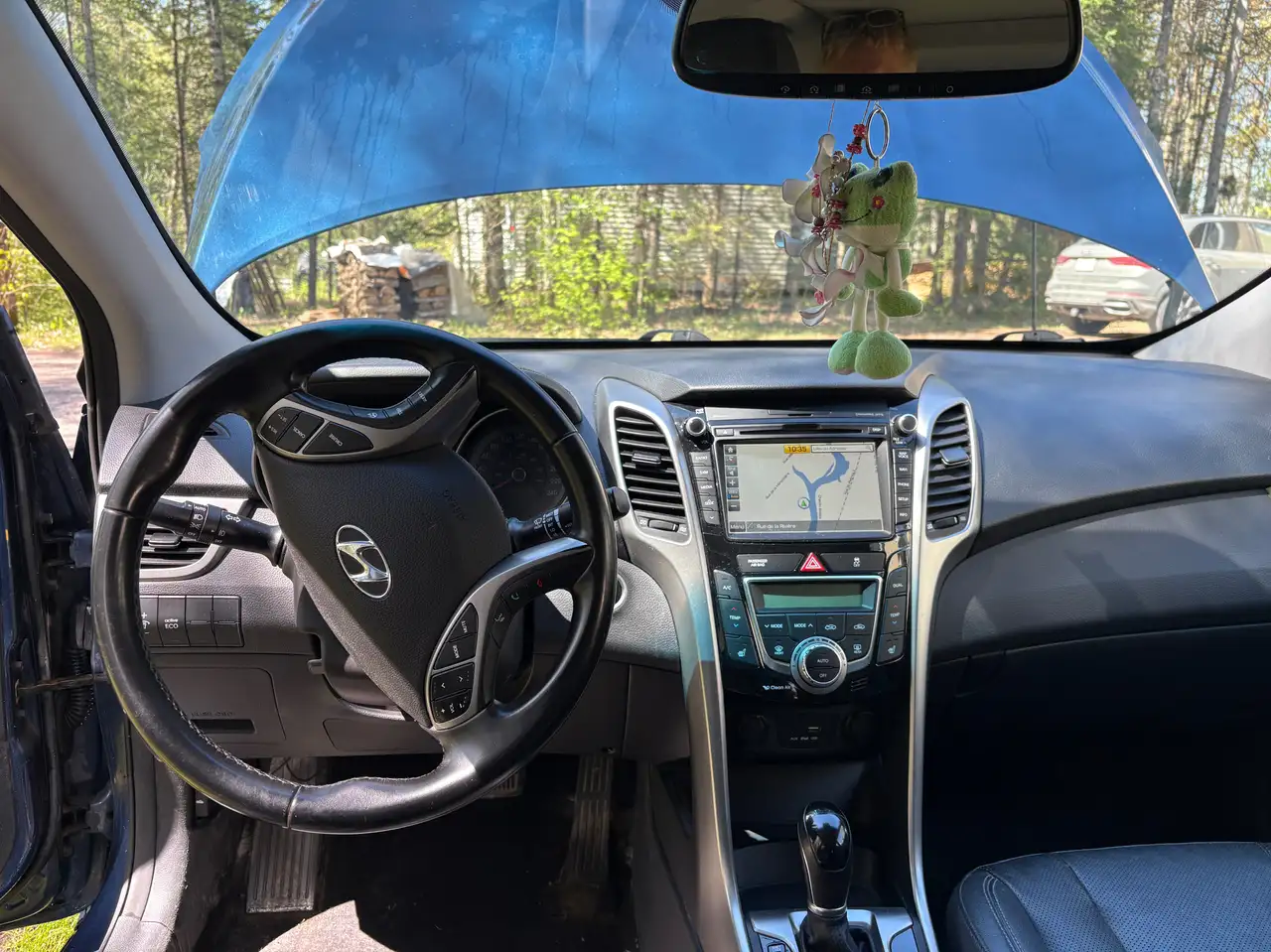 Hyundai ELANTRA снимка Hyundai ELANTRA