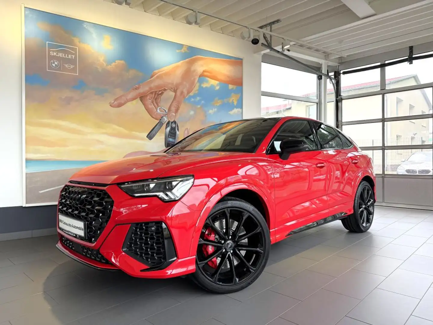 Audi RS Q3 2.5 TFSI Sportback quattro PANO+MATRIX+ACC Rood - 1