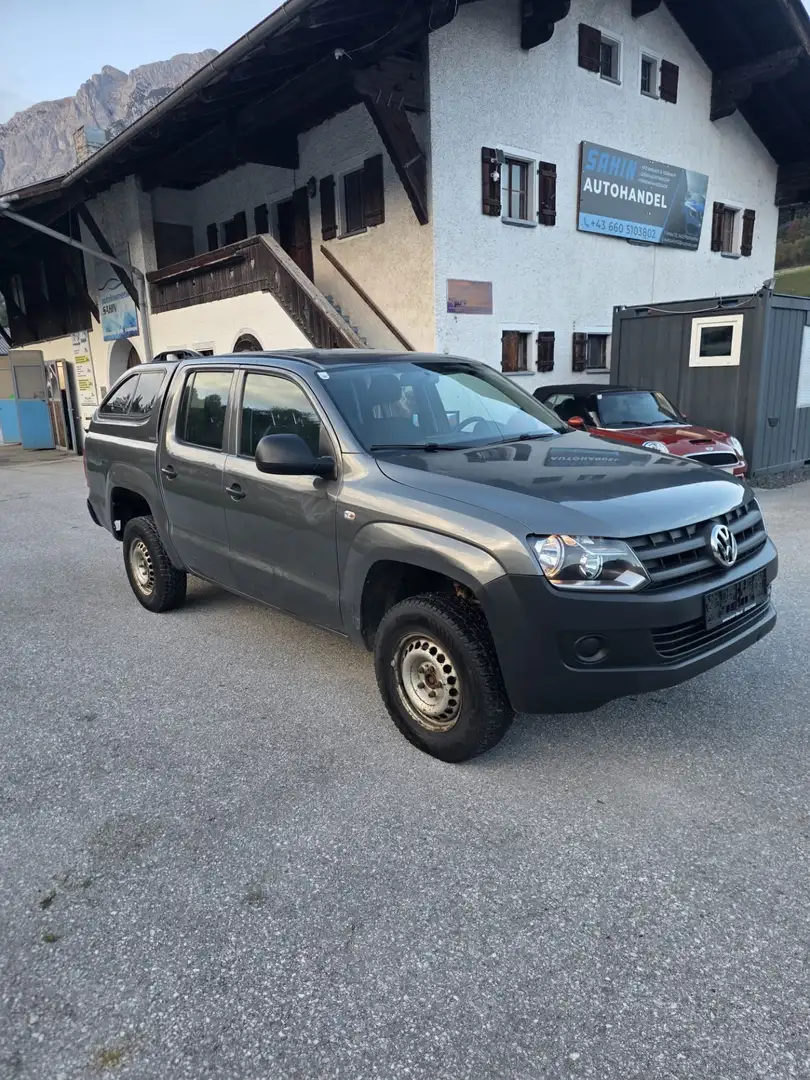 Volkswagen Amarok DoubleCab Dark Label BMT TDI 4x4 - 2