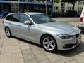BMW 320 320d Touring Aut. Efficient Dynamics EditionSport Line - thumbnail 4