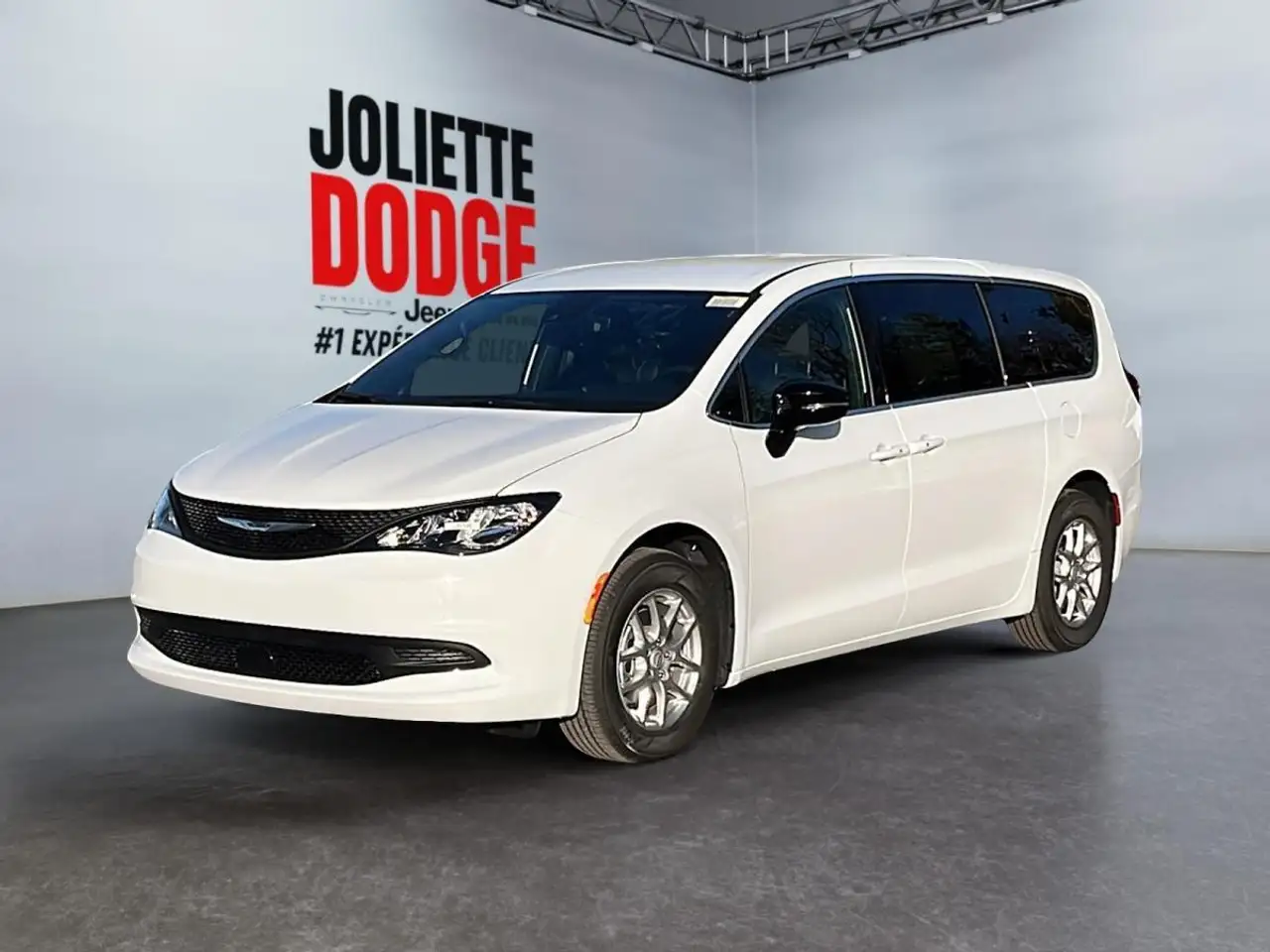 2026 Chrysler Grand Caravan