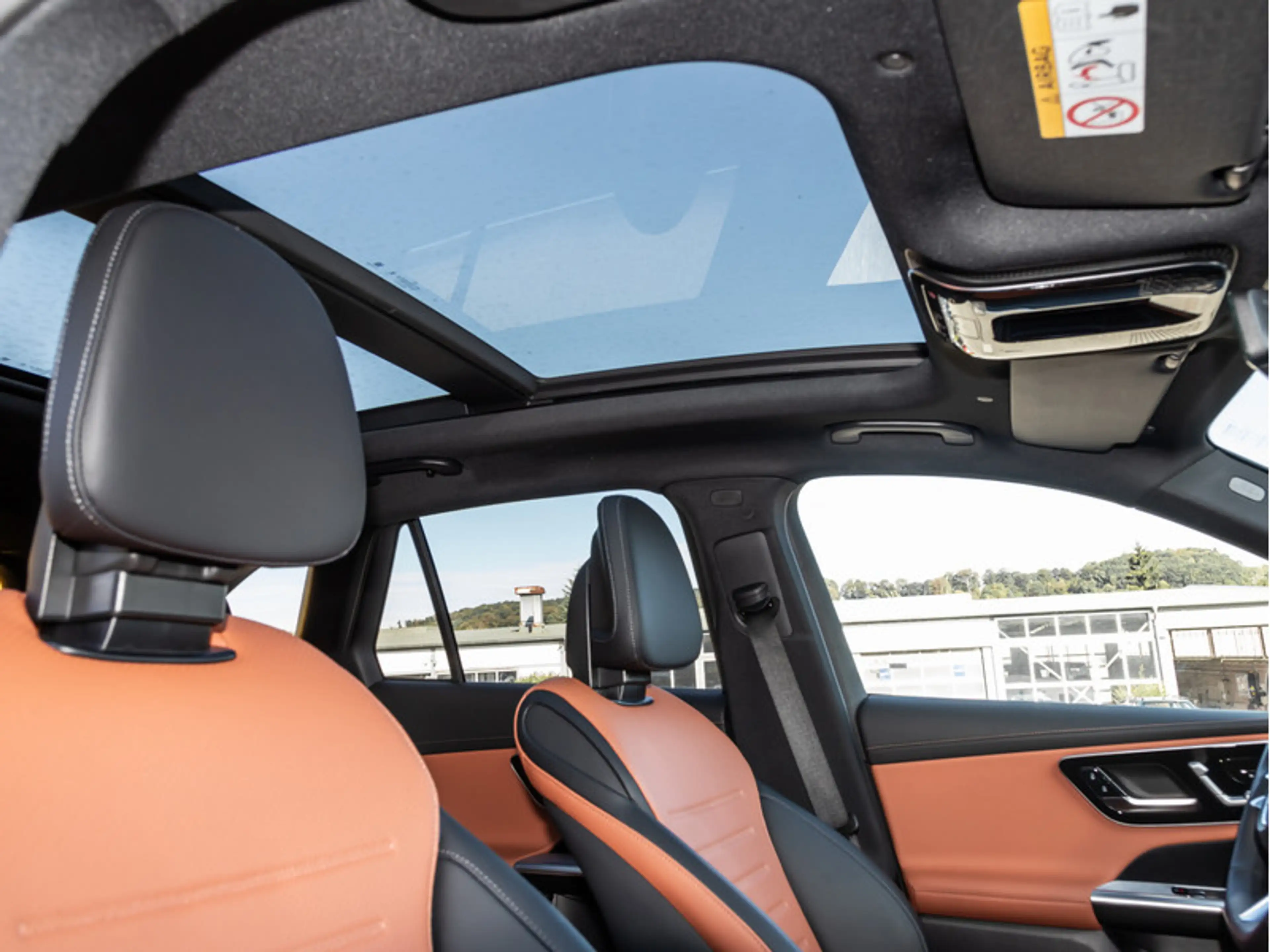 Mercedes-Benz GLC 220 d 4M AMG-Sport/DIGITAL/360/Pano/AHK/Memo — photo 11