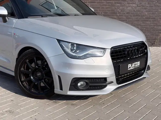 Audi A1 view 6
