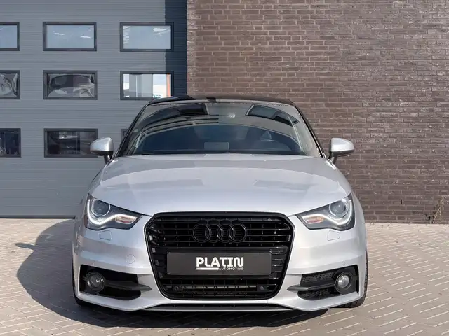 Audi A1 view 4