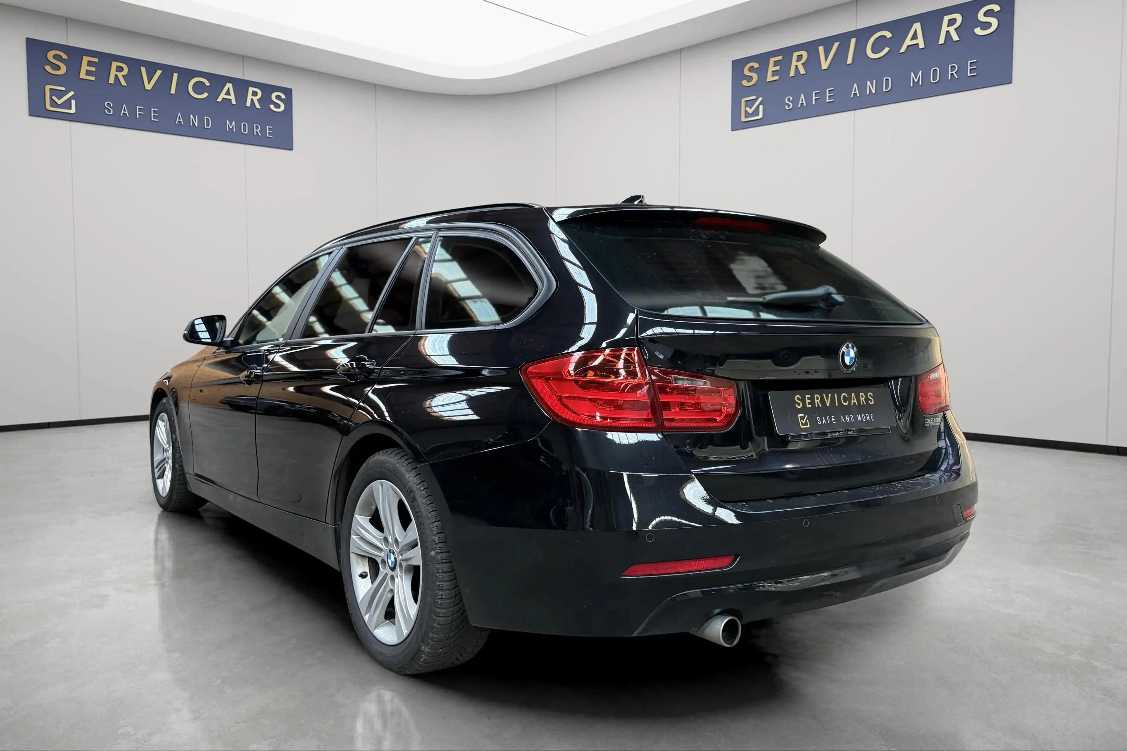 BMW 316 d Touring / RADAR / SIEGES CH / GARANTIE 12 MOIS — photo 7
