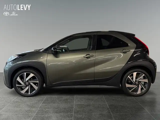 Toyota Aygo X view 3