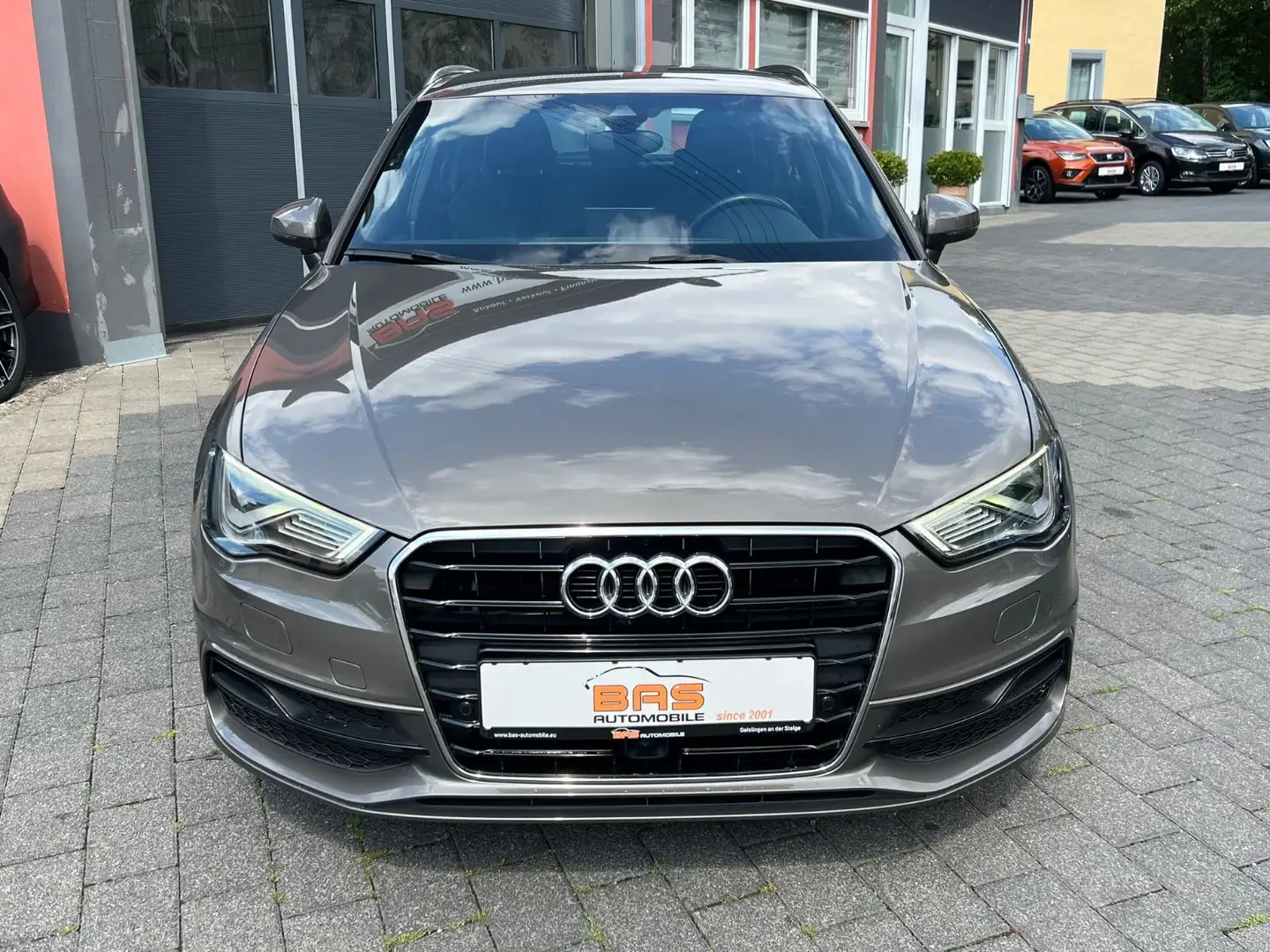 Audi A3 Sportback S line Sport*S TRON*NAV*LED*ACC Grigio - 2