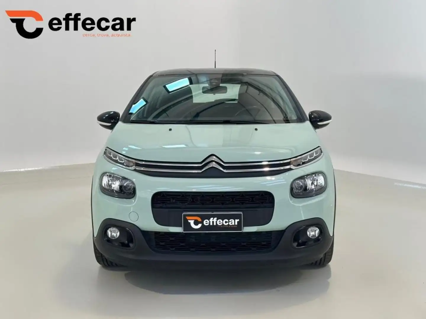 Citroen C3 PureTech 68 Feel Verde - 2