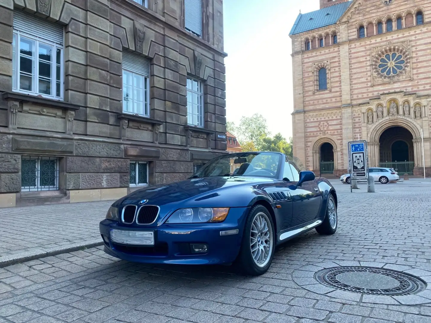 BMW Z3 Roadster 1.8|LEDER|TÜV NEU| Blau - 2