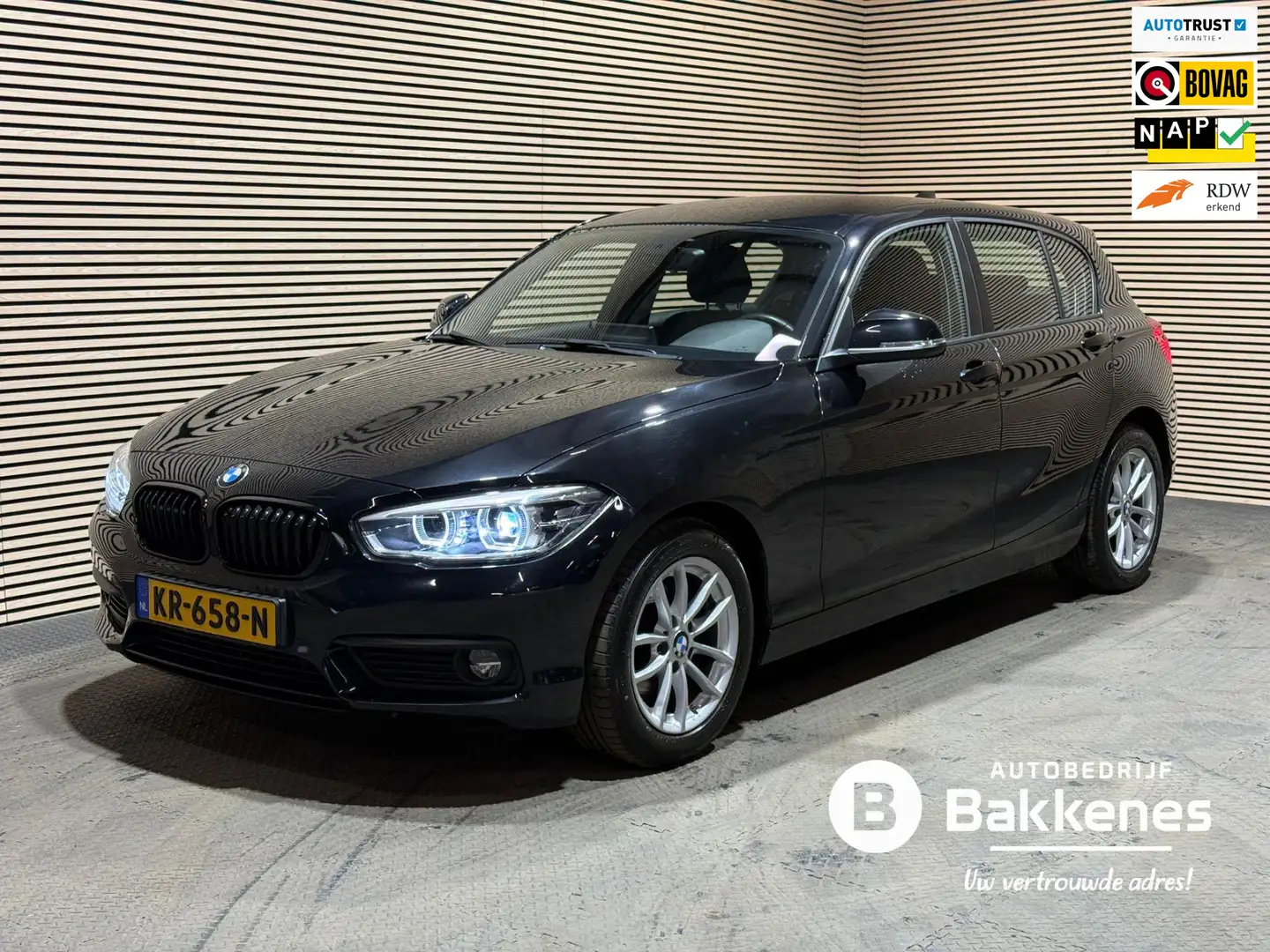 BMW 118 1-serie 118i Centennial Executive | NAP | Bluetoot Schwarz - 1