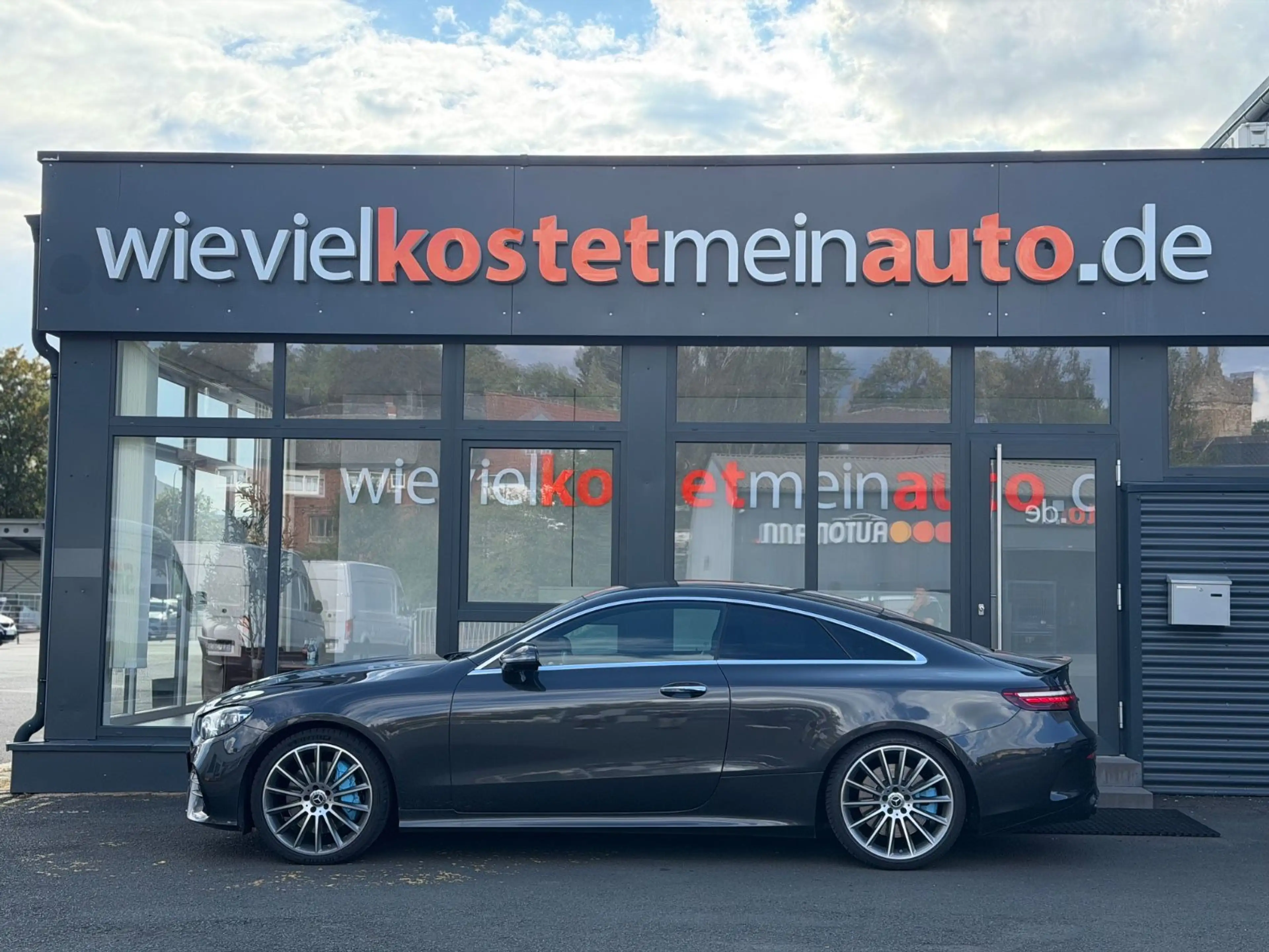 Mercedes-Benz E 450 Coupe AMG L*Facelift*Burmester*Sternehim.* — photo 2