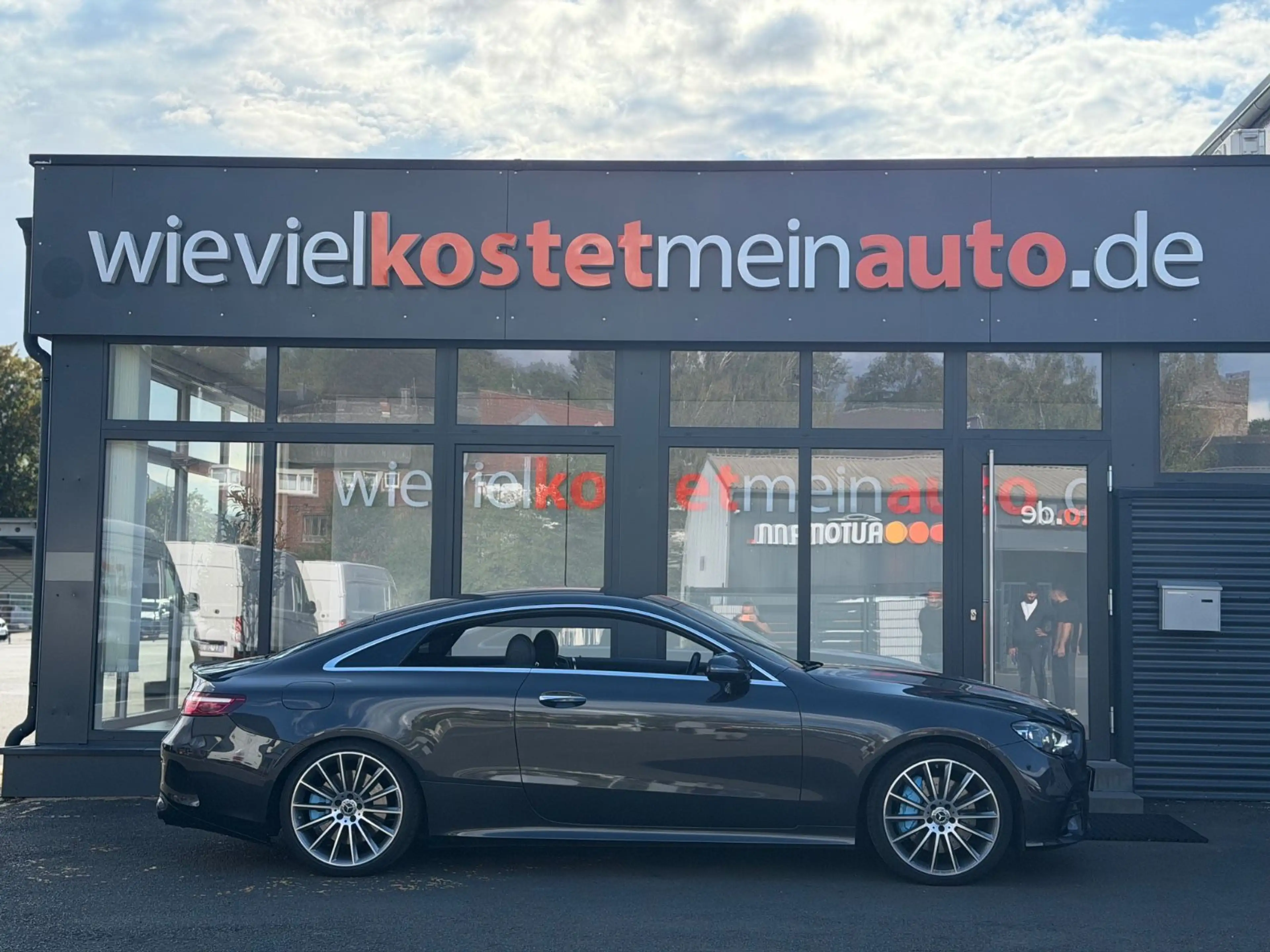 Mercedes-Benz E 450 Coupe AMG L*Facelift*Burmester*Sternehim.* — photo 8