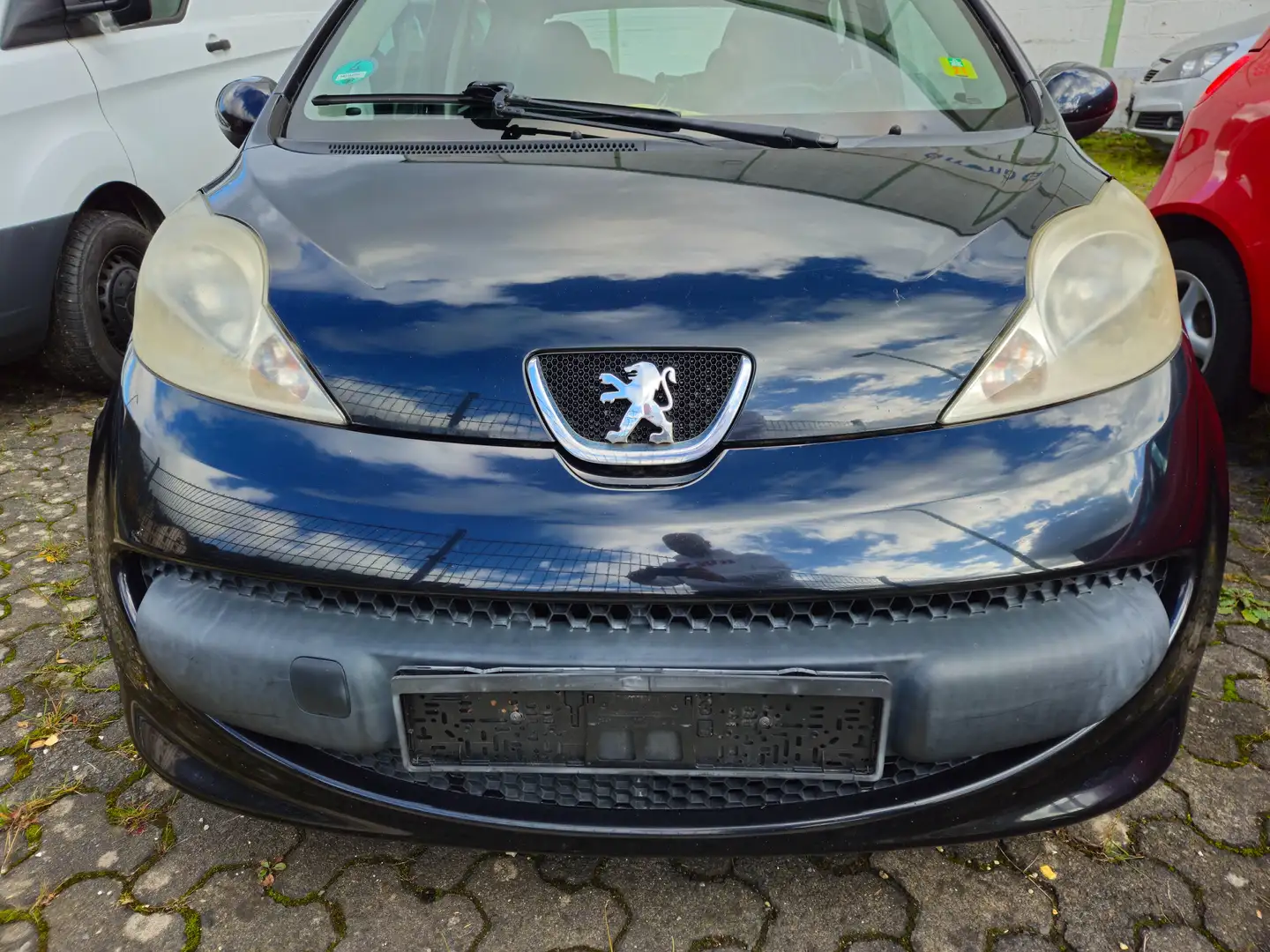 Peugeot 107 Filou Schwarz - 2