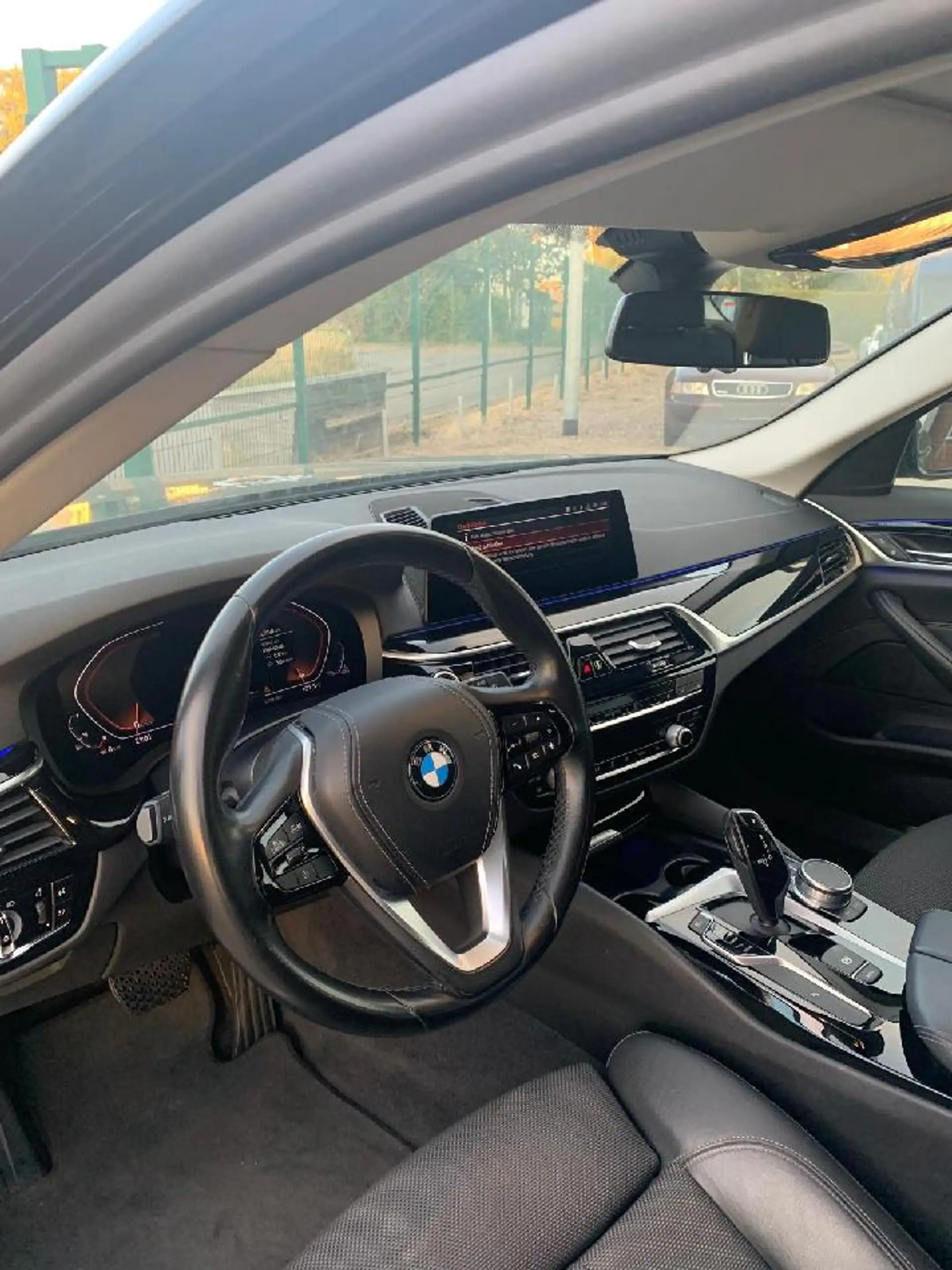 BMW 520 520 i Sport Line — photo 9