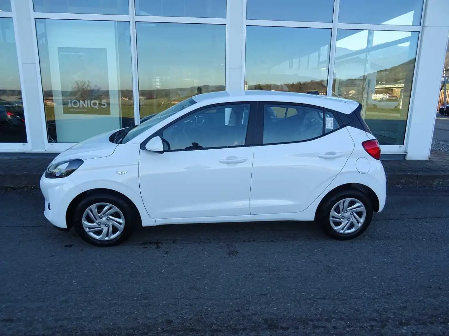 Hyundai i10 1.0 Select Weiß - 2