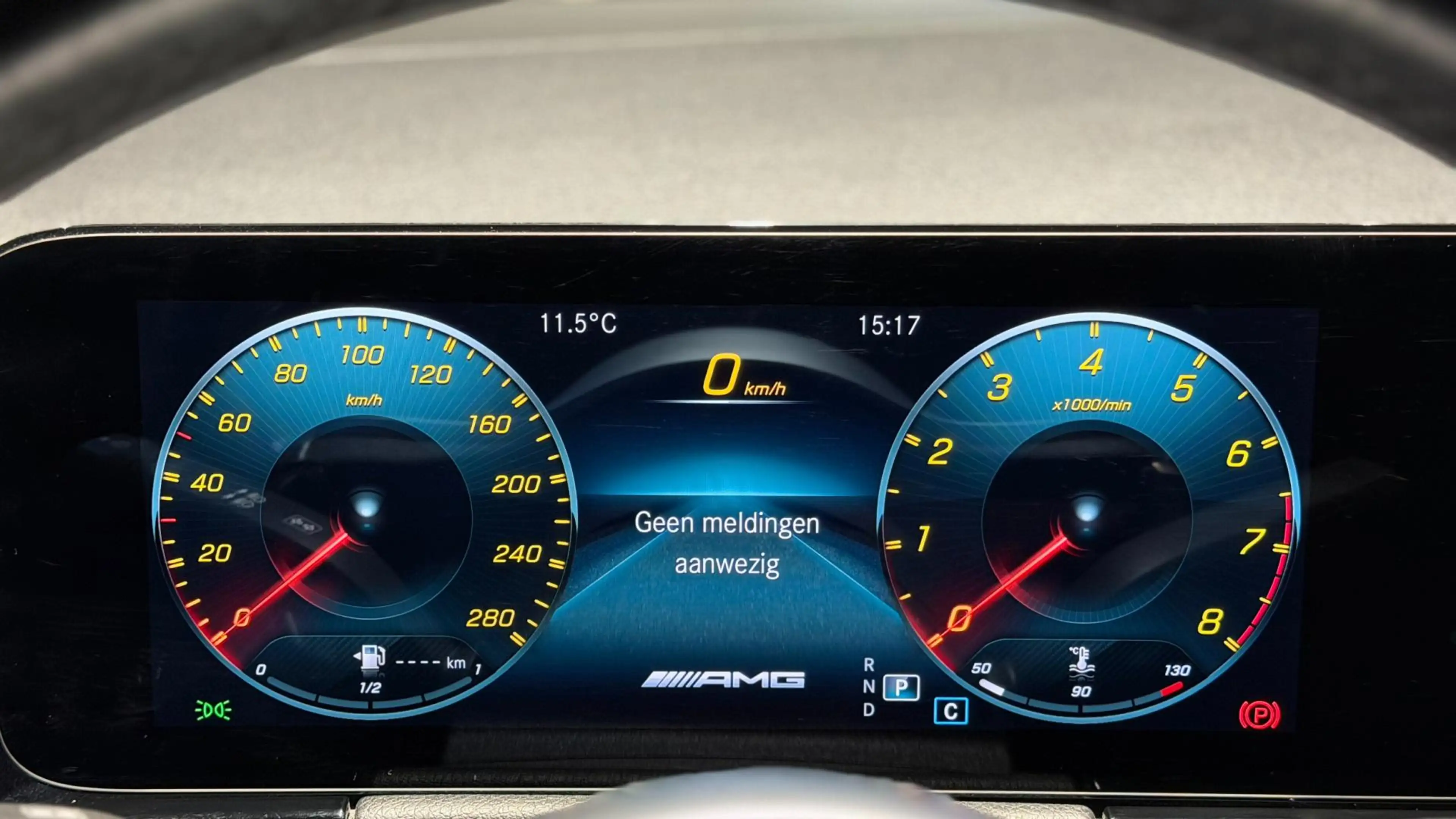 Mercedes-Benz GLA 35 AMG 4MATIC PANO|MEMORY|CAMERA|STOELVERWARMING|ACC — photo 21