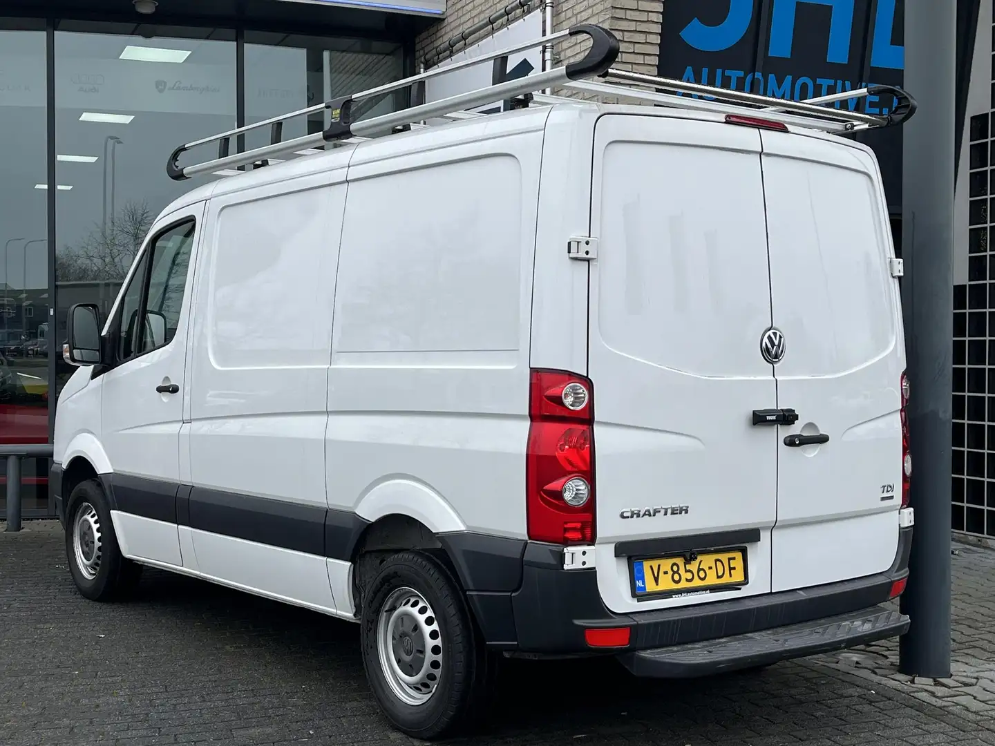 Volkswagen Crafter 32 2.0 TDI L1H1 BM*A/C*IMPERIAAL*CRUISE*TEL*3PER* Blanc - 2