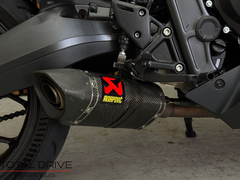Honda CBR 650 R — photo 11