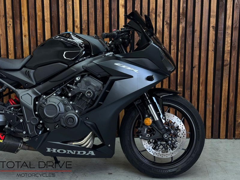 Honda CBR 650 R — photo 5