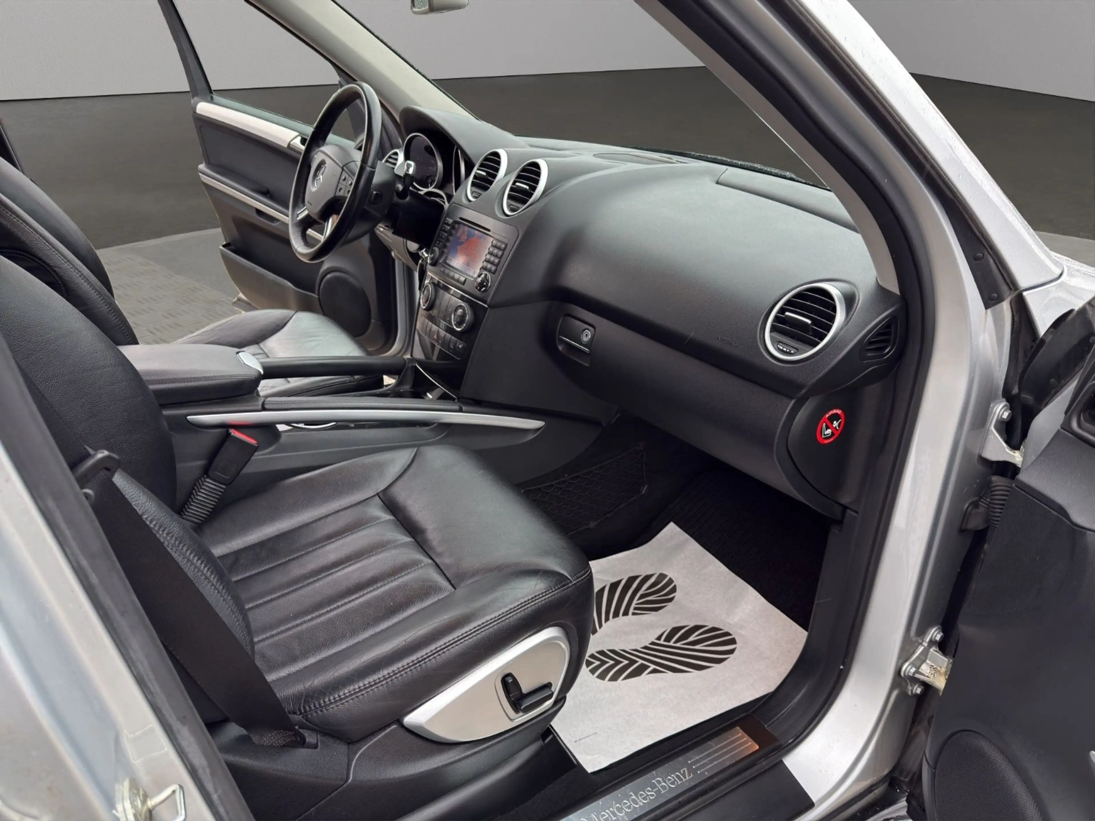 Mercedes-Benz ML 280 CDI 4-MATIC*ESHD*NAVI*XEN*LEDER*SHZ*TEMP. — photo 11