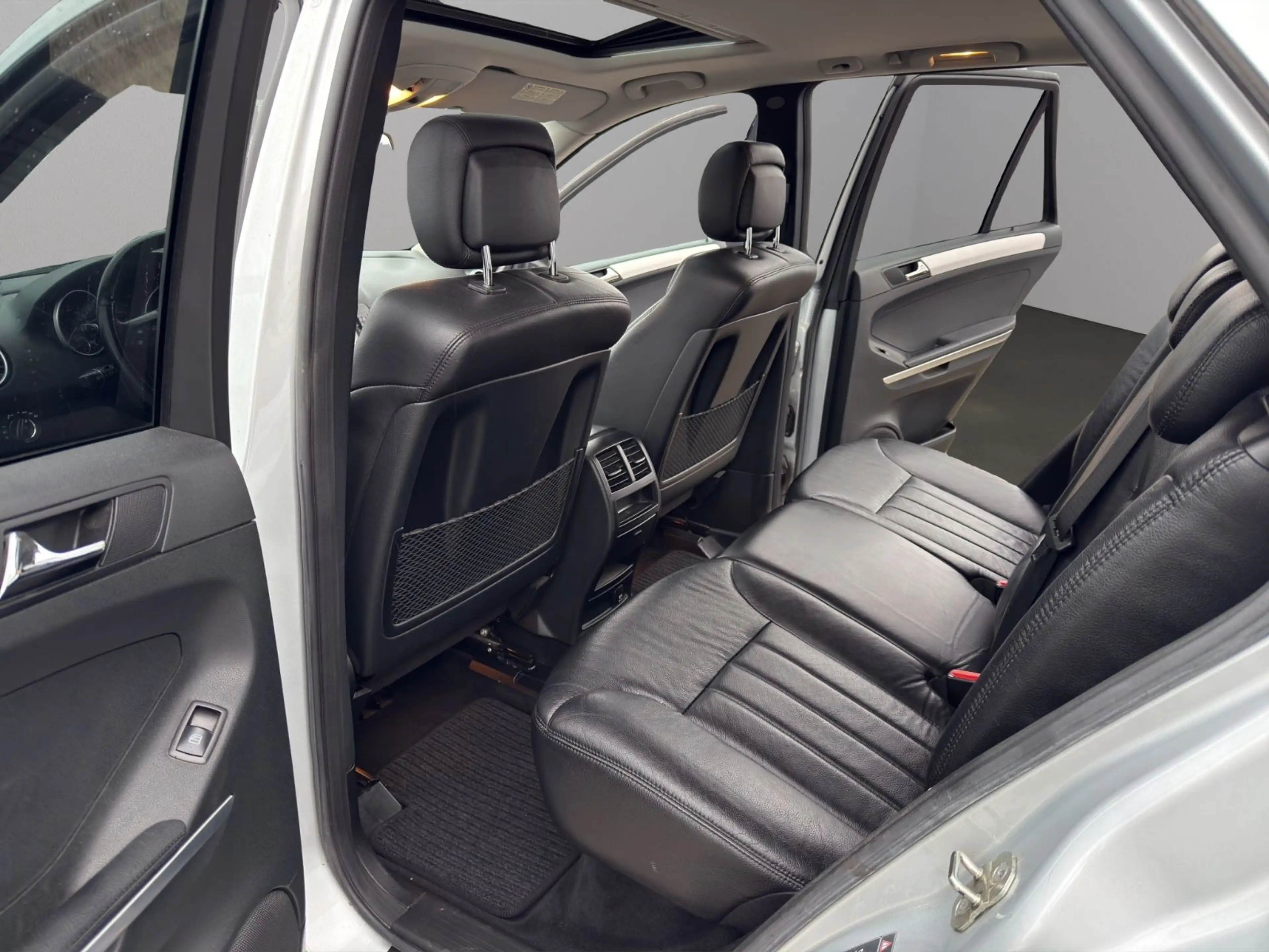 Mercedes-Benz ML 280 CDI 4-MATIC*ESHD*NAVI*XEN*LEDER*SHZ*TEMP. — photo 13
