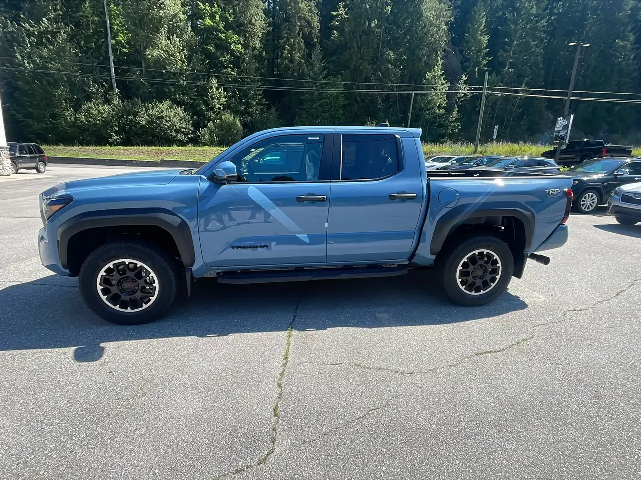 Toyota Tacoma снимка Toyota Tacoma