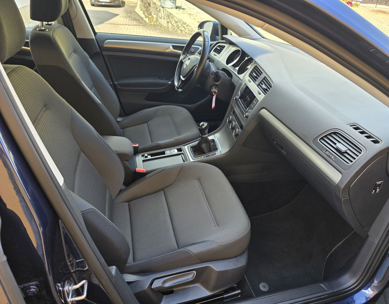 Volkswagen Golf VII Lim. Comfortline BMT — photo 13