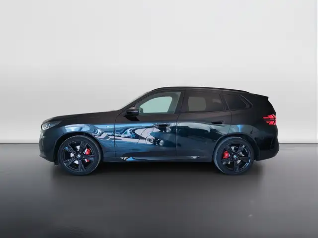 BMW X3 view 8