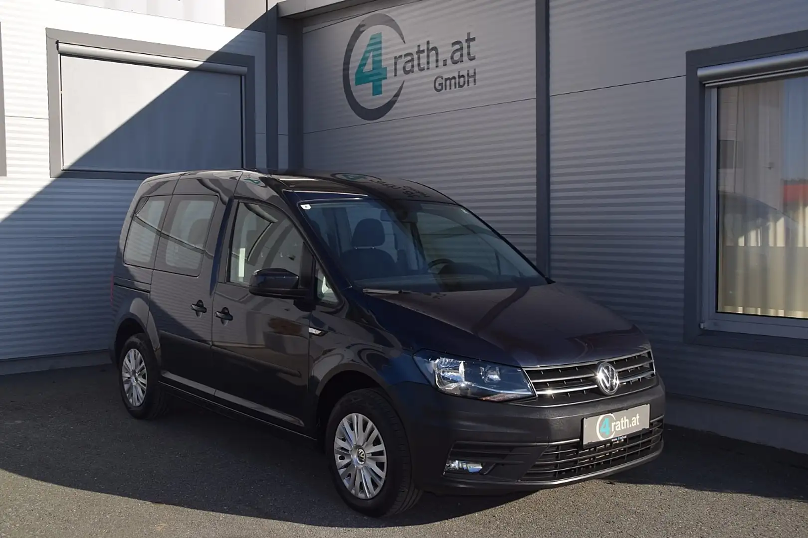 Volkswagen Caddy Kombi 2,0 TDI AHK/NAVI NETTO: 15.733 € Blau - 1