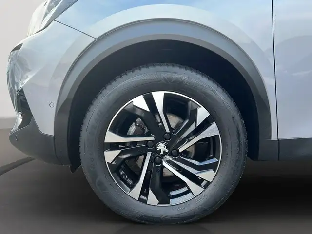 Peugeot 2008 view 7