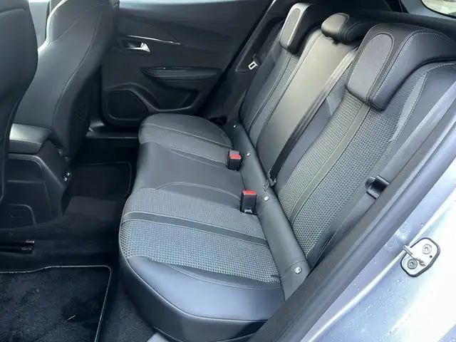 Peugeot 2008 view 15