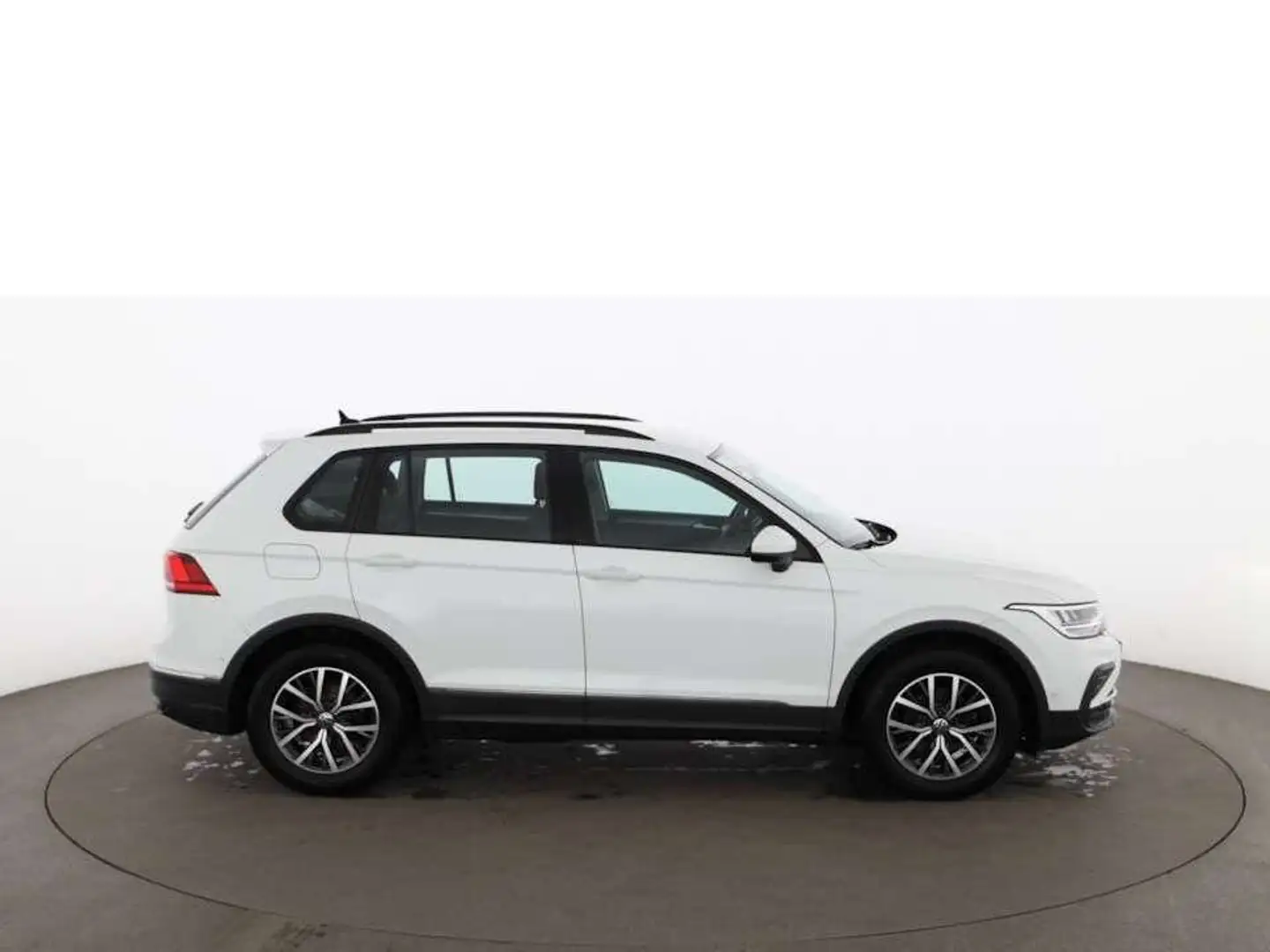 Volkswagen Tiguan 2.0 TDI Life LED 360-CAM RADAR NAVI SITZHZ Weiß - 2