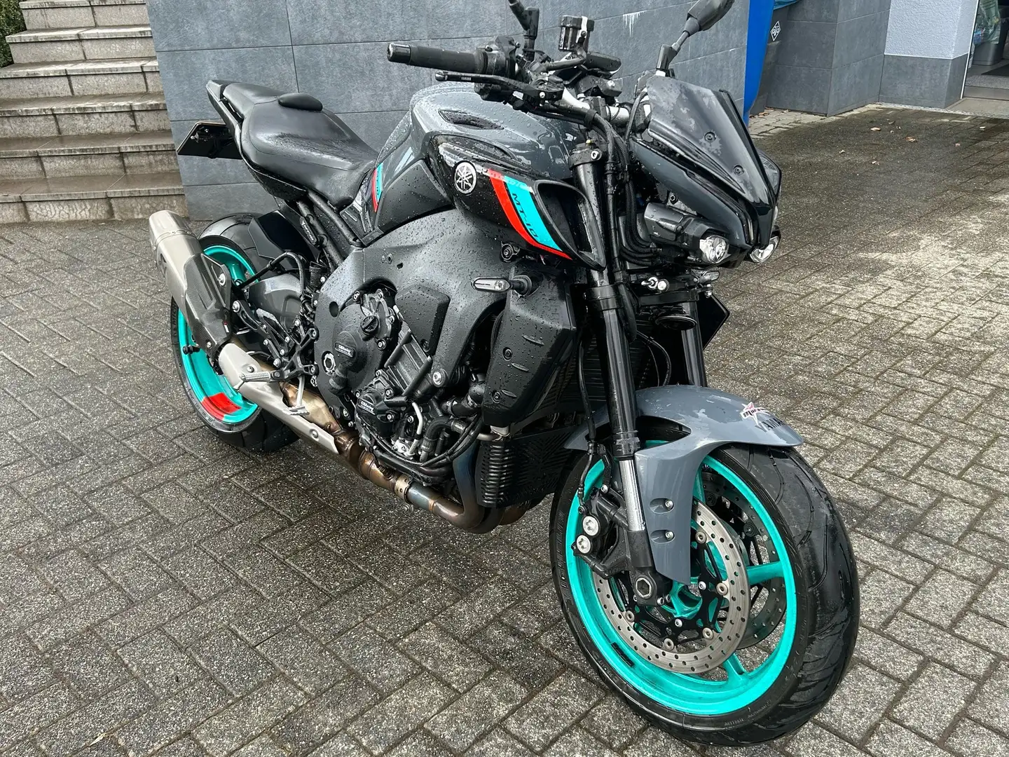 Yamaha MT-10 Szürke - 2