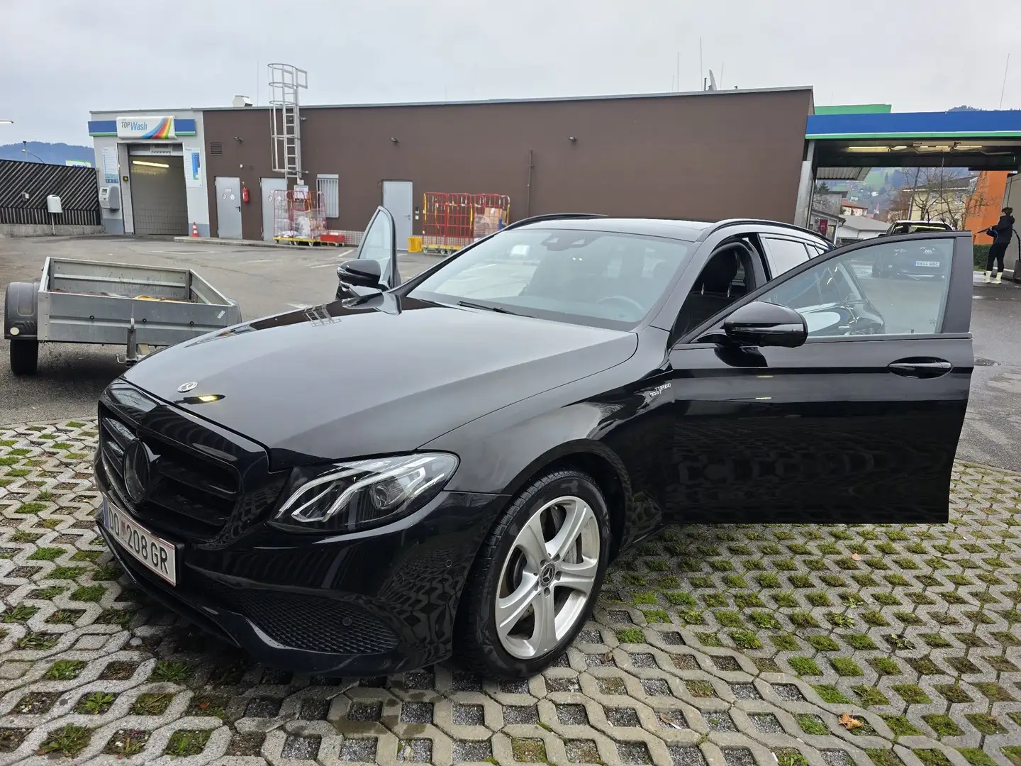 Mercedes-Benz E 400 d T Avantgarde 4MATIC Aut. Schwarz - 2