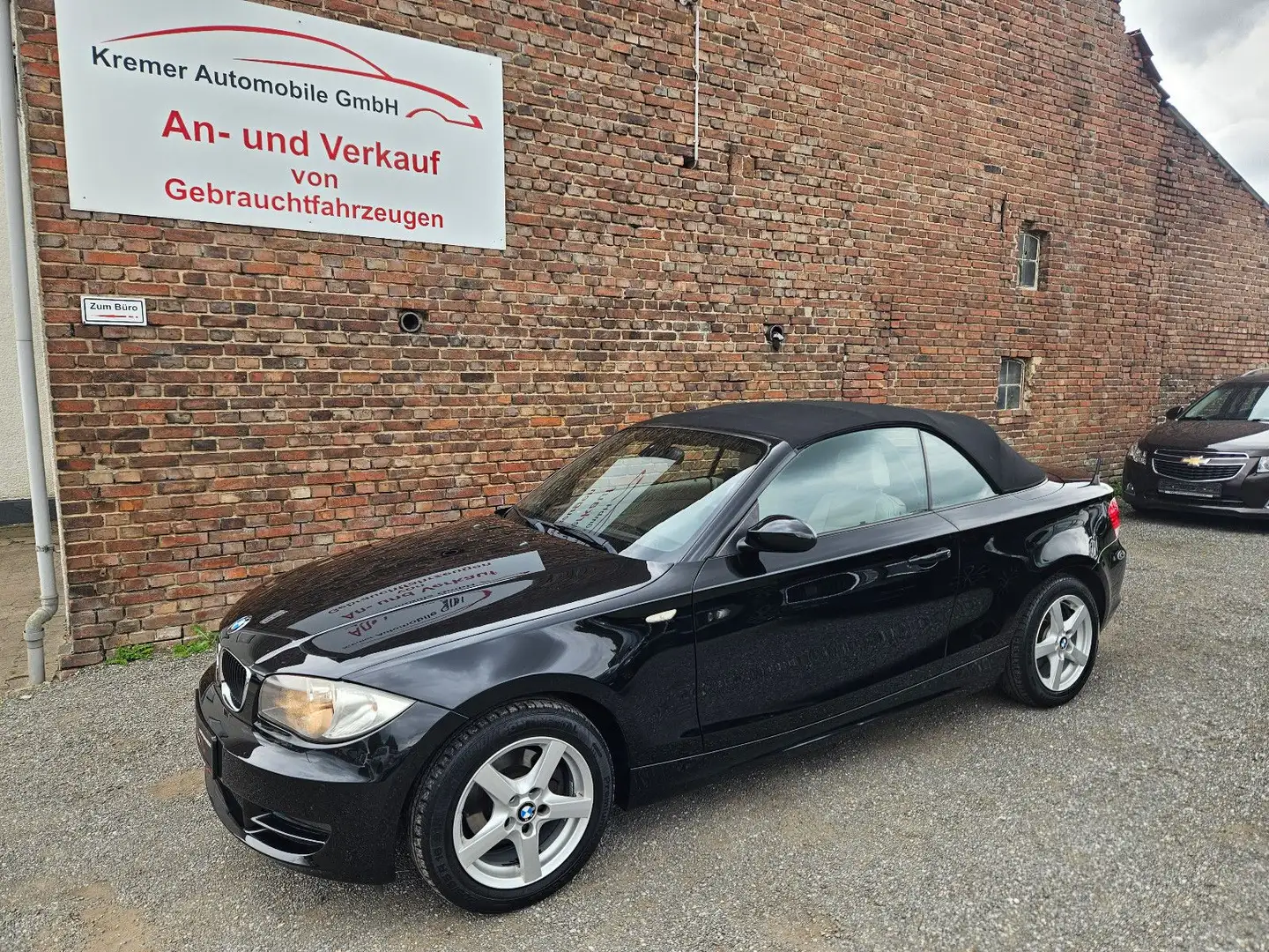 BMW 118 i Cabrio | TüV&Inspektion neu Schwarz - 1