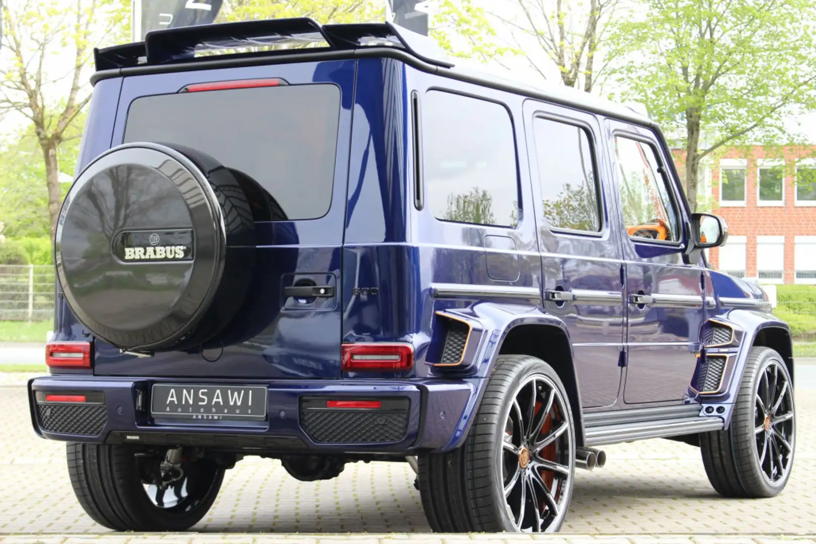 Mercedes-Benz G 63 AMG 800 BRABUS Wide Carbon Starlight MY24 Blauw - 2