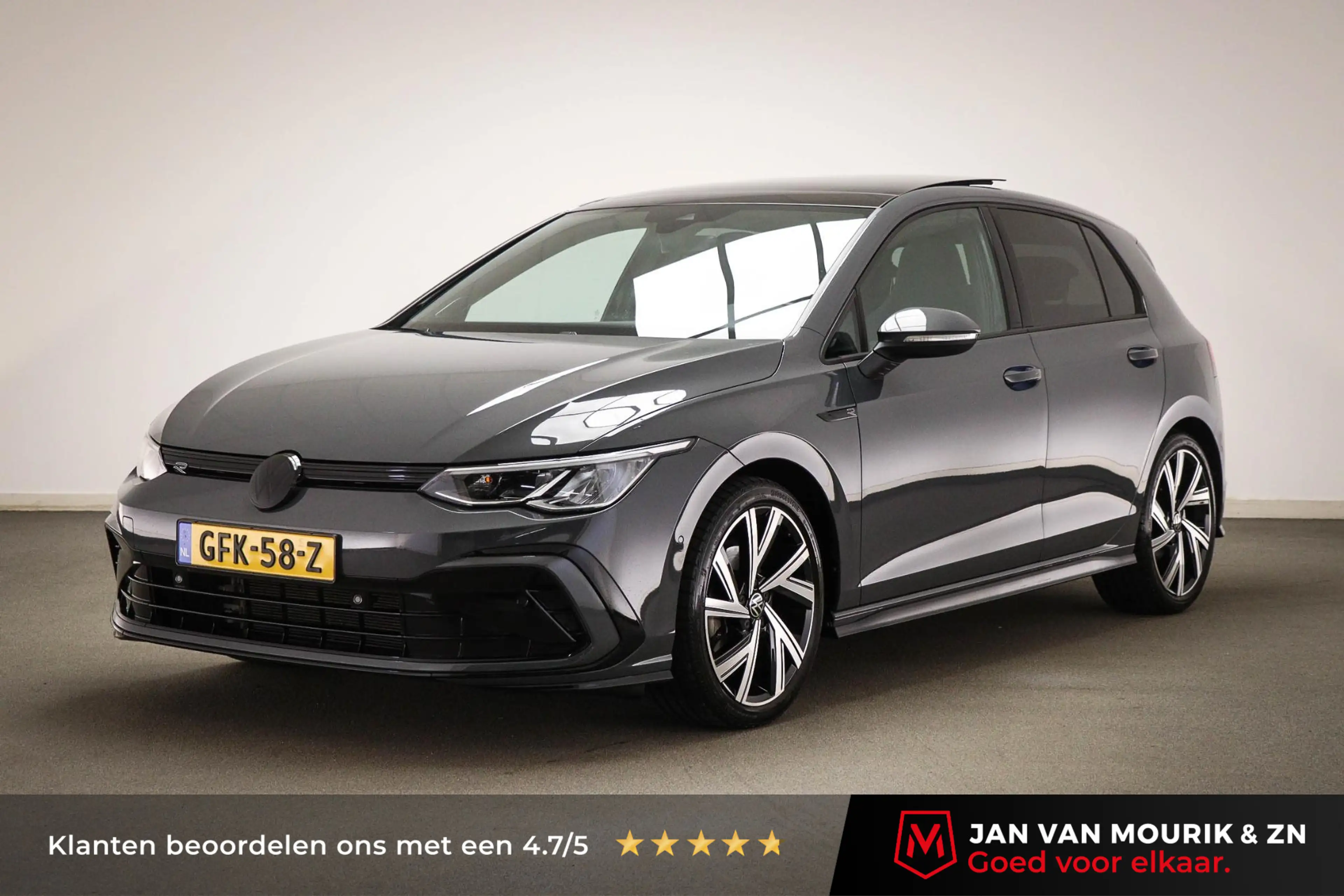 Volkswagen Golf 1.5 eTSI R-Line Business | PANORAMADAK | STUURVERW