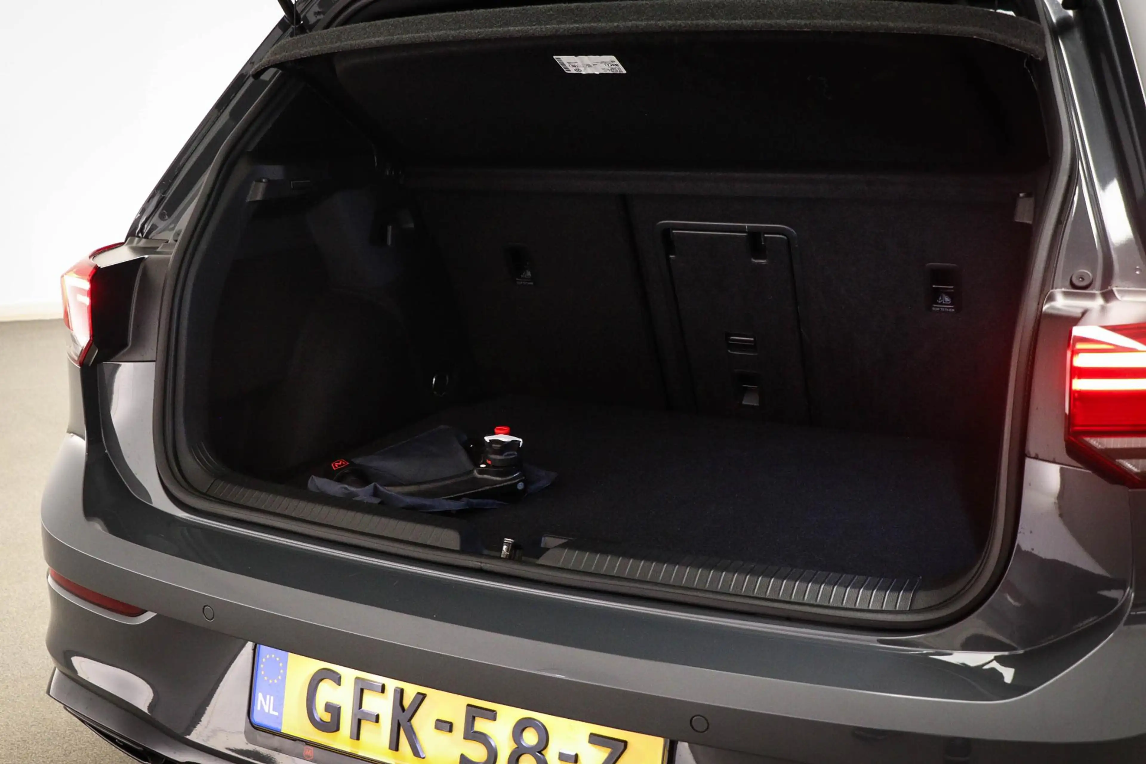 Volkswagen Golf 1.5 eTSI R-Line Business | PANORAMADAK | STUURVERW — photo 14