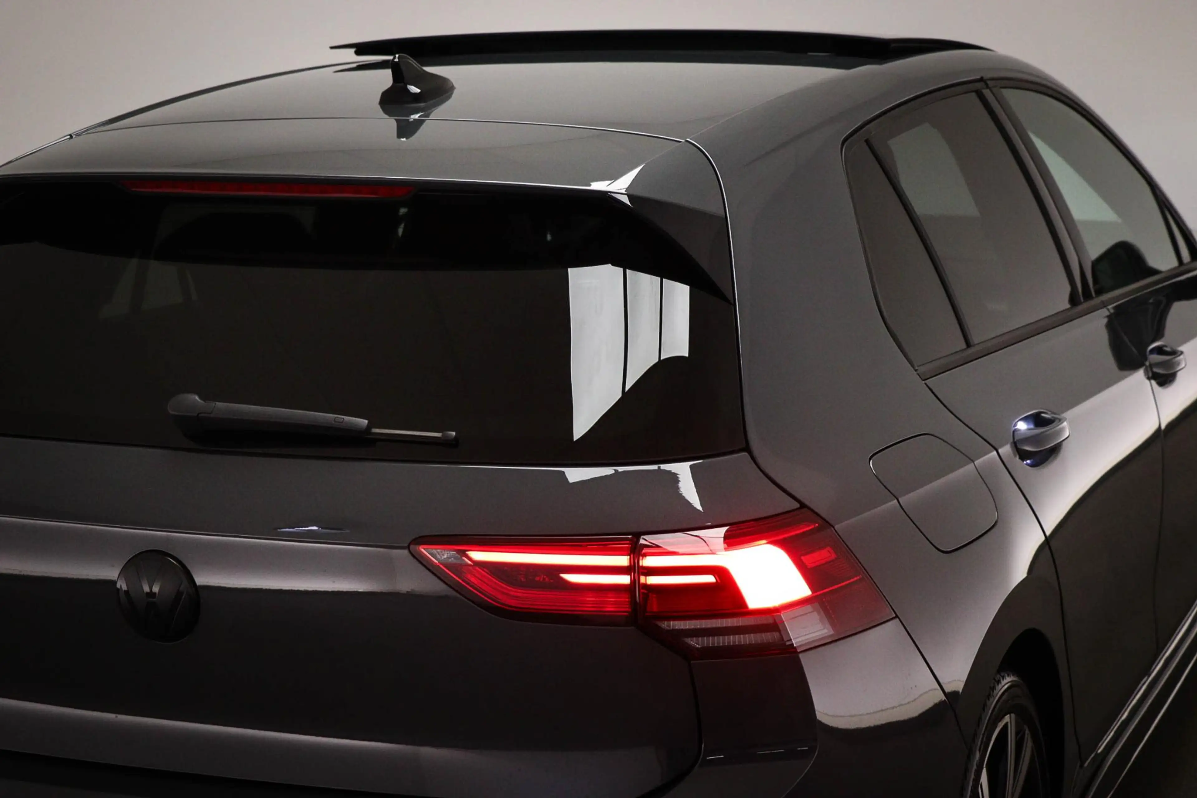 Volkswagen Golf 1.5 eTSI R-Line Business | PANORAMADAK | STUURVERW — photo 23
