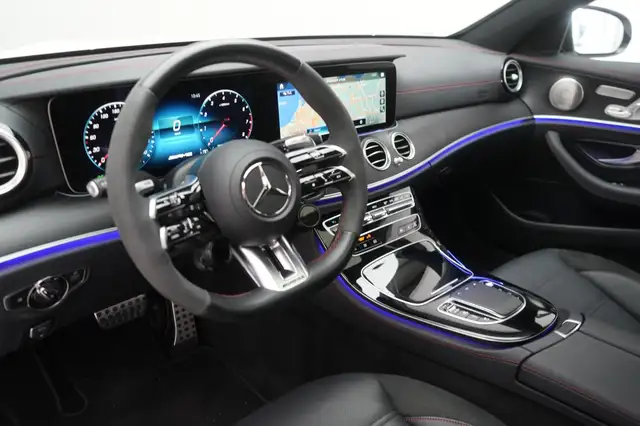 Mercedes-Benz E Class view 12